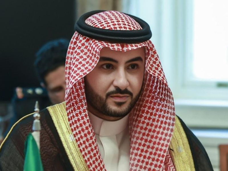 Web_Photo_Editor-4-2 اتصال هاتفي بين رئيس الأركان الإيراني ووزير الدفاع السعودي
