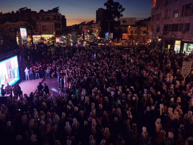 Web_Photo_Editor-2-2 سوريا تحتفل بإطلاق الهوية البصرية الجديدة