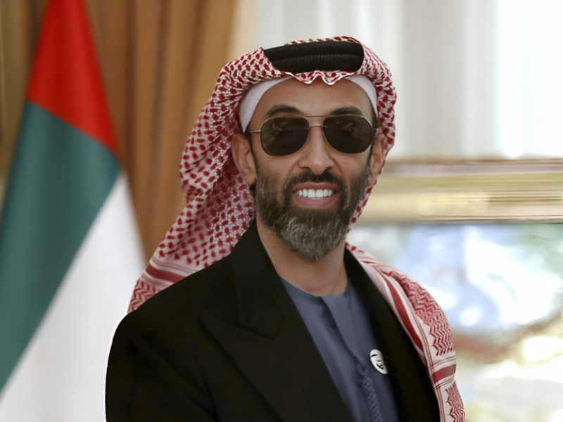 Web_Photo_Editor-6-39 الشيخ طحنون بن زايد ضمن قائمة TIME100 AI لعام 2025