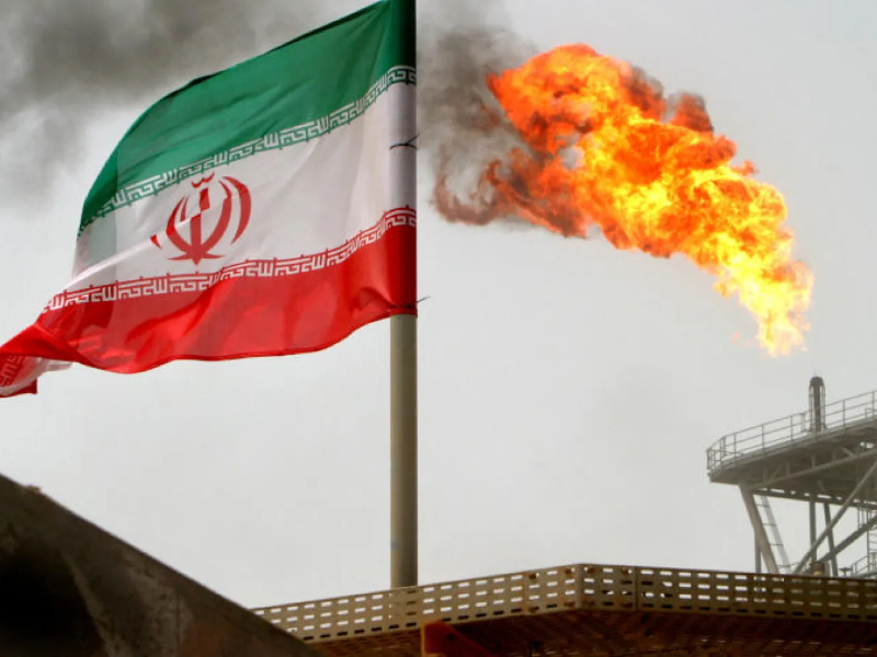 Web_Photo_Editor-3-28 إيران تستدعي سفراءها في بريطانيا وفرنسا وألمانيا بعد إعادة فرض العقوبات الدولية