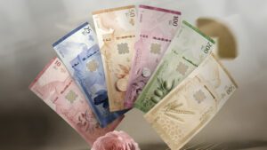 كل ما تحتاج معرفته عن الليرة السورية الجديدة 2026