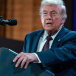 ترمب يصعد تهديداته لإيران وسط أدلة استخبارية ملتبسة