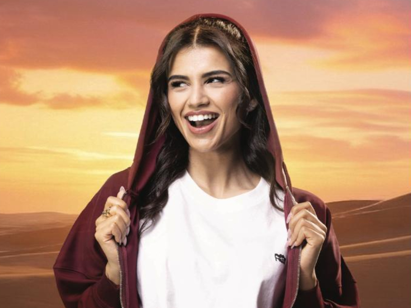 Web_Photo_Editor-6-1 «6 ستريت» ينسج تجربة تسوق رقمية جديدة برمضان