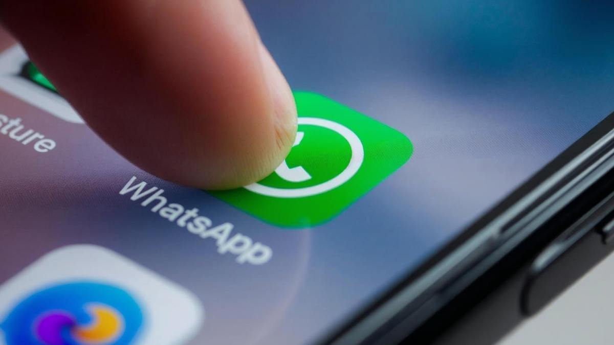 واتساب يضيف ميزة الحسابين المزدوجة على آيفون