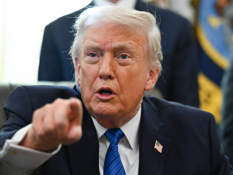 Web_Photo_Editor-13-1 ترامب يدرس تعديل وزاري بسبب تداعيات حرب ايران