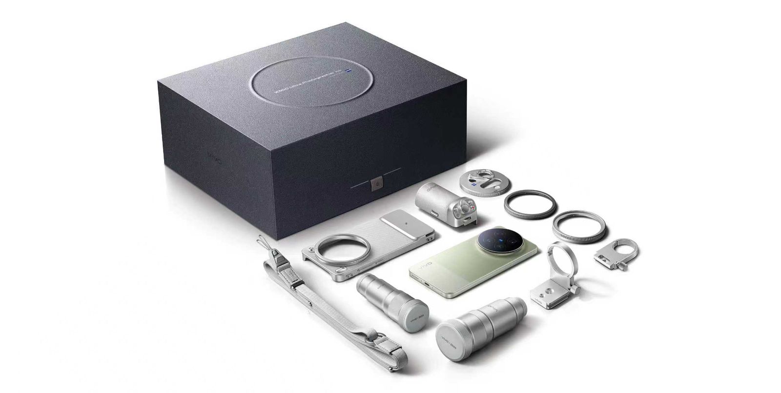 WhatsApp-Image-2026-05-10-at-12.05.54-AM فيفو X300 Ultra: حين يتحول الهاتف الذكي إلى كاميرا سينمائية بقدرات خارقة